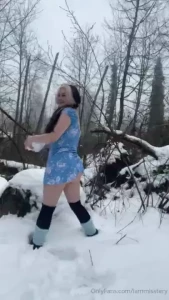Do you want to build a snow man with me