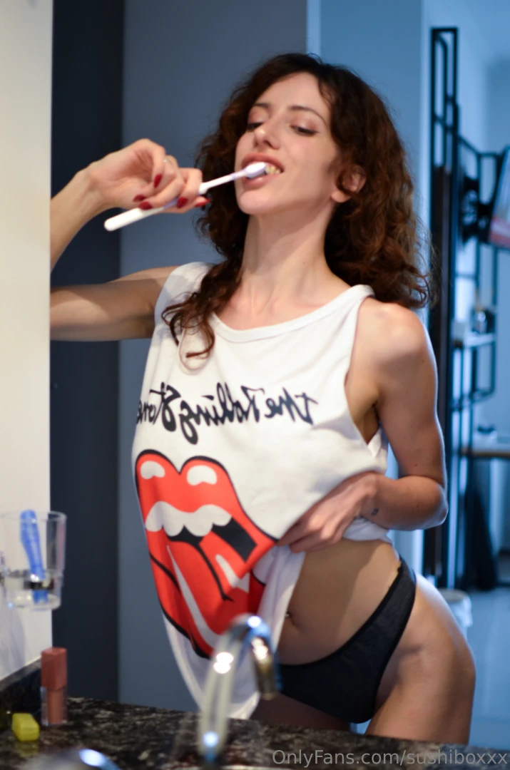 Be a good boy and brush your teeth after suck my pussy part 1 