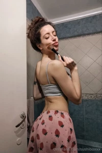 Did you miss me here si me extra aste podemos hablar por privado bb