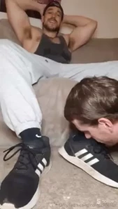Smelly black socks foot worship - 10 min been loving my new black nike