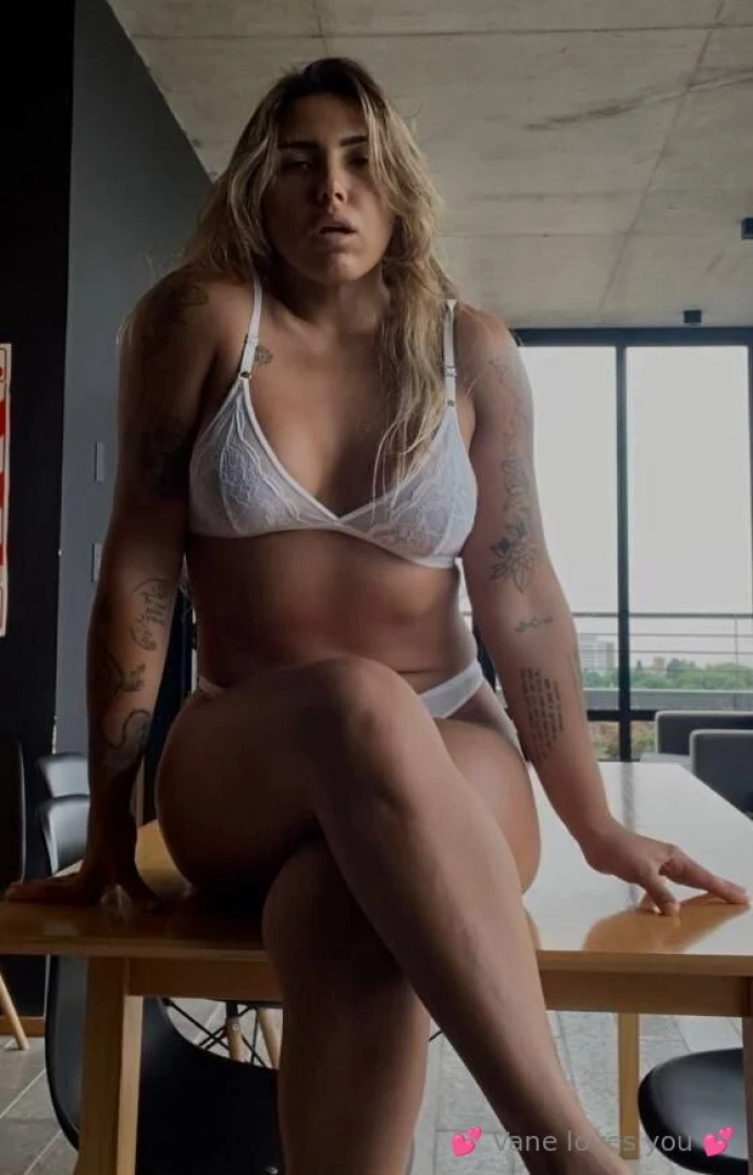 Iamimina iamimina latina gym girl with a sexting degree footfetish part 8 