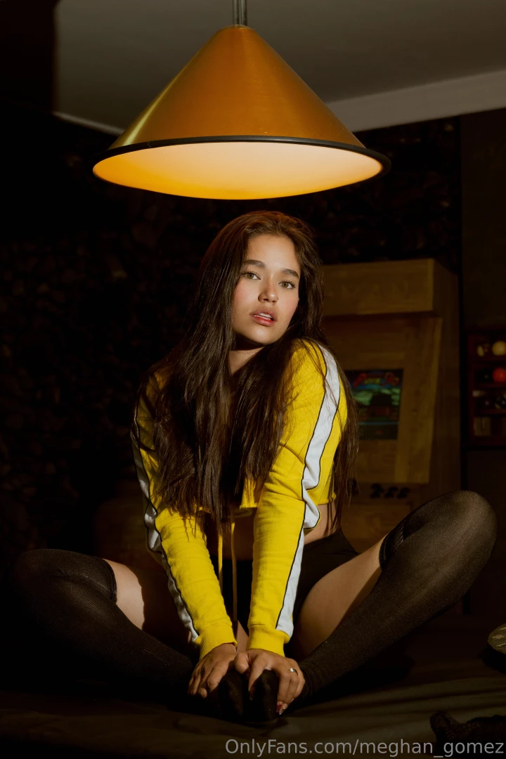 Come play with me if you dare 