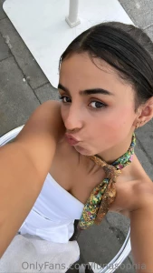 I need your kisses every day part 4