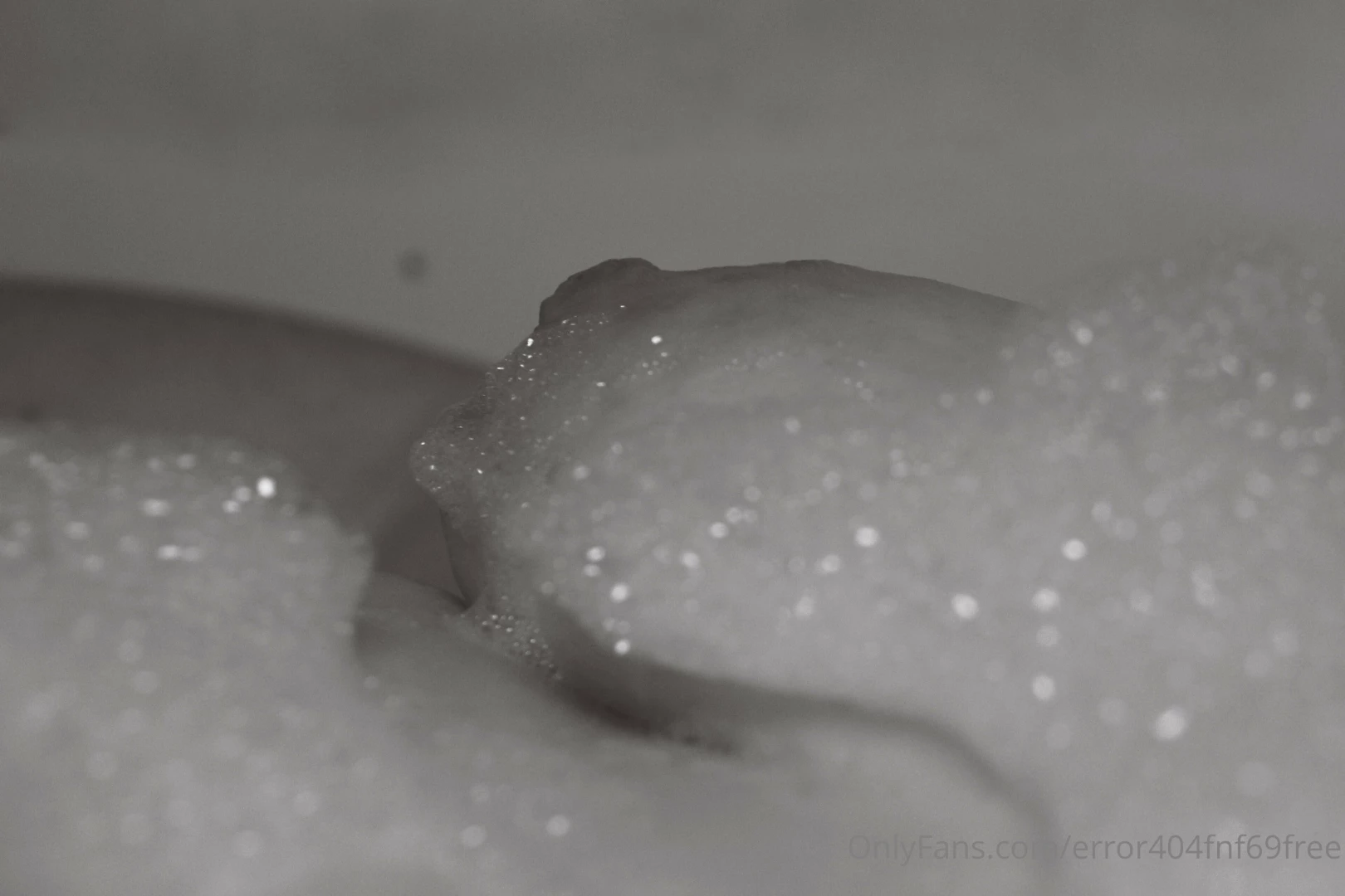 Just a little fun in the tub who want s to help me rinse off the soap 