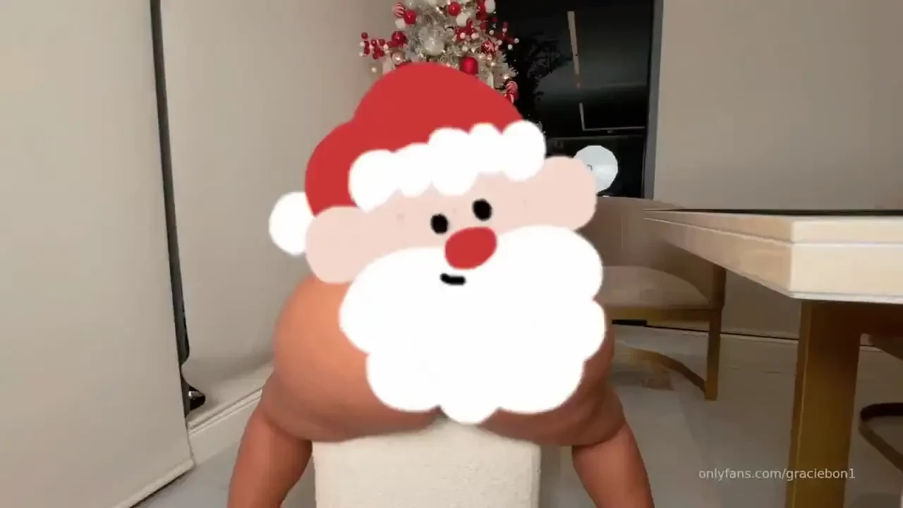 Pov you fuck me because i ve been naughty this year watch me twerk 