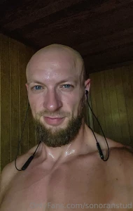 For those who haven t noticed i have a some blue eyes that can make