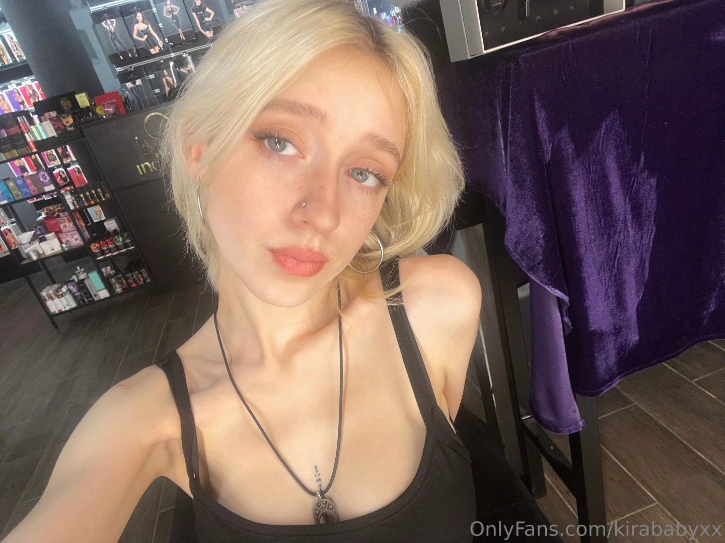 Sweet blondie 