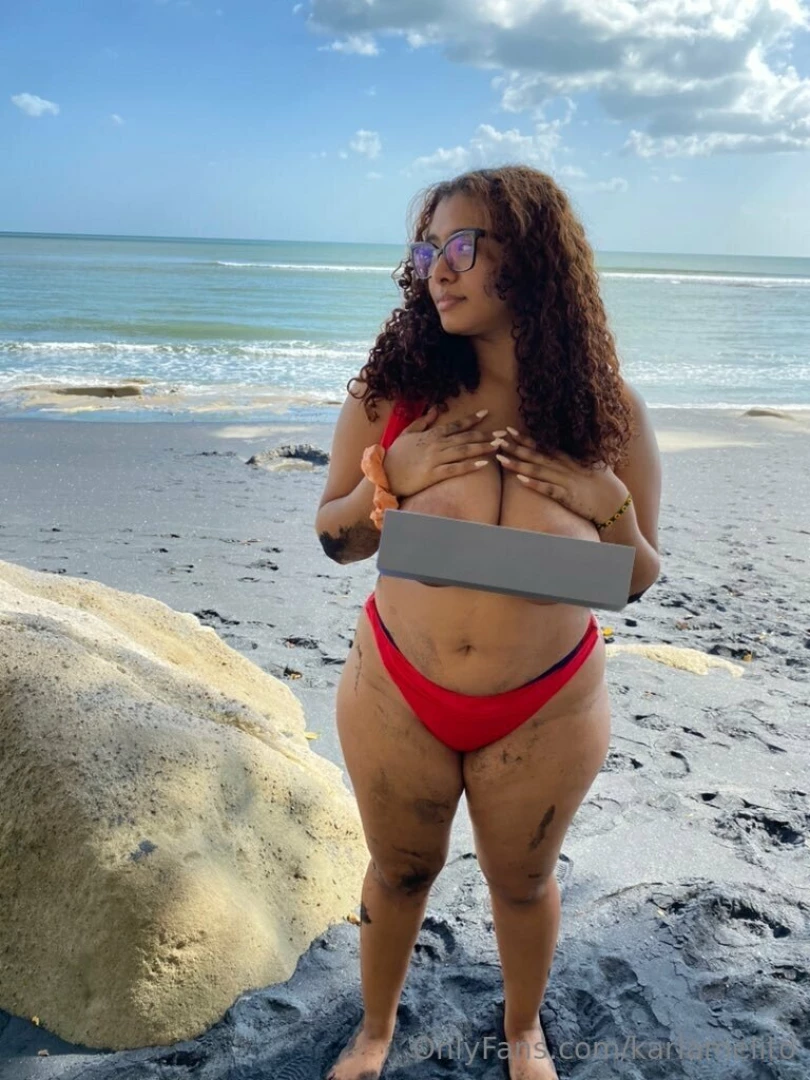 I made a sex tape at the beach 10pm hice un sex tape en la playa a las 