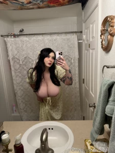 I thiiiiink i outgrew my favorite sundress