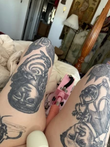 Aw you can see my new tattoo when i fuck myself