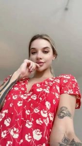 I am flower cutie today gotta start the year right