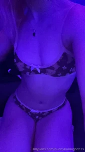 Theyluvvlolaxo part 1