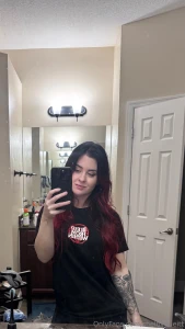 Come a little closer i ve got something to show you