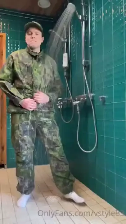Wetnesday took my new army gear in the shower and got soaking wet in 