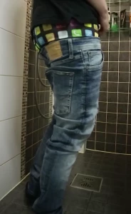 vstyle83 - Wet monday a quick morning shower sagging in my jack amp jones jeans 