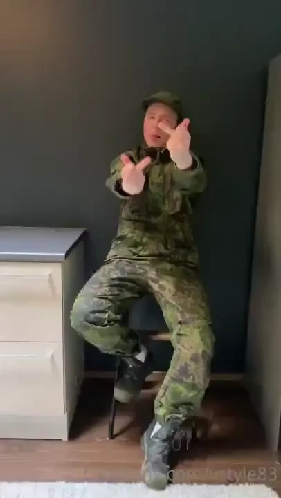 A little jerk off in my horny army outfit 