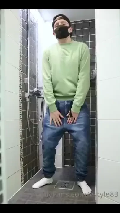 Wet monday getting soaking wet in my baggy drop-crotch jeans with 