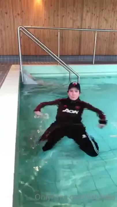 Wet monday a quick swim in a pool in my adidas gear 