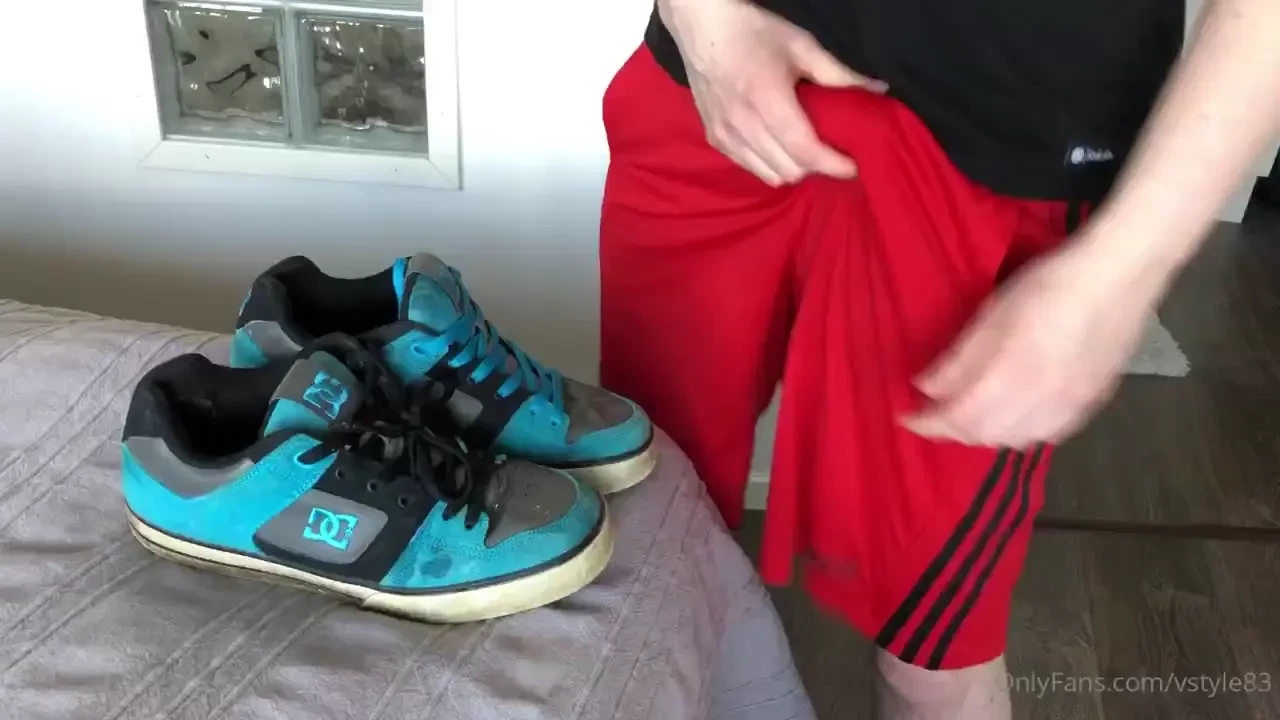 My oldest pair of sneakers dc pure got one final load of cum before i 