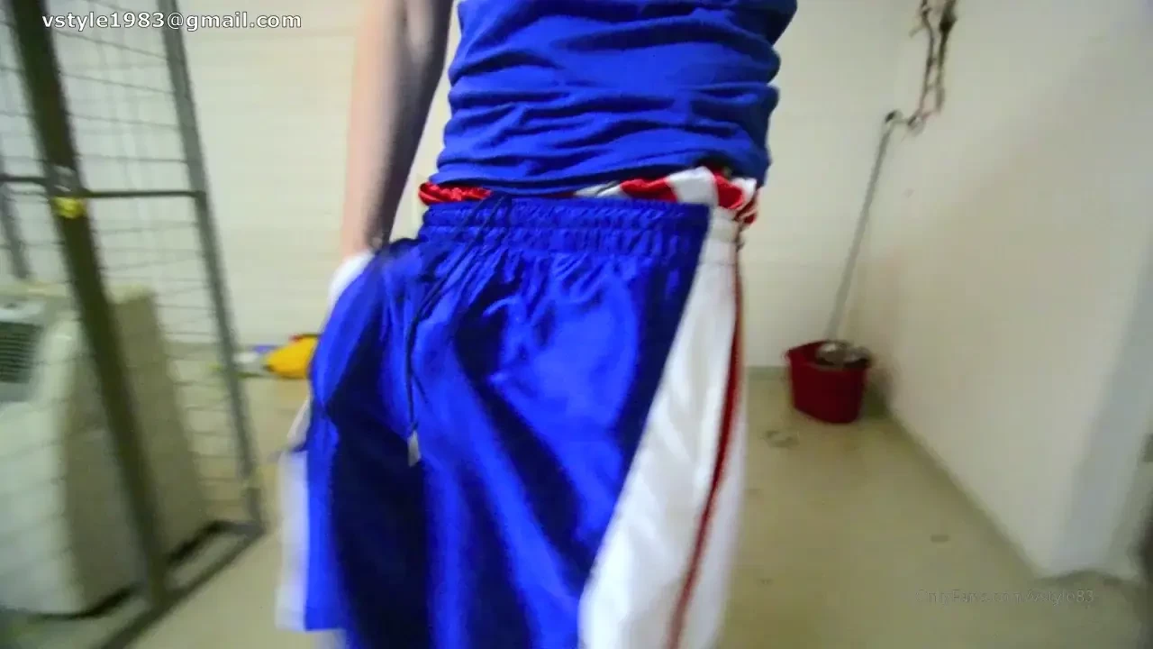 Feeling so horny while sagging my basketball shorts low with my silky 
