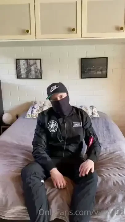 These nike windbreaker pants are made for cumming oh and i had to try 
