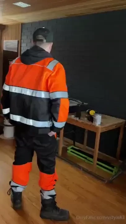 I was feeling so horny while doing some reno work that i just had to 