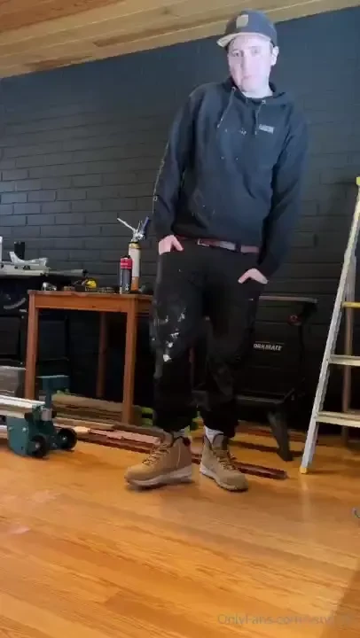 I was doing some reno work in my dirty work gear and felt so fucking 