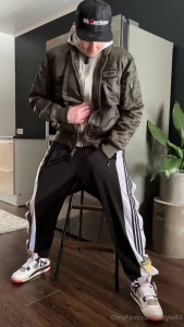 vstyle83 - A friend of mine from germany sent me these adidas trackies adidas 