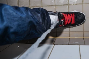 Wet monday soaking my dc sneakers part 2