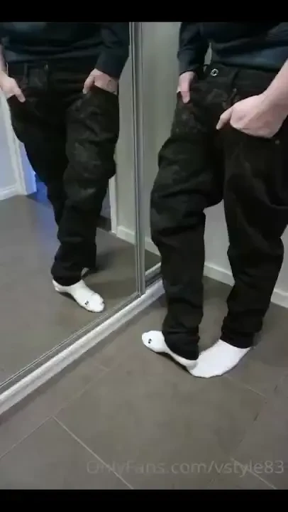 I m sagging my cum rag g-stars with some nice calvins under i m super 