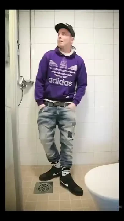 Wet monday sagging my jack amp jones jeans with some nice bj rn borg 
