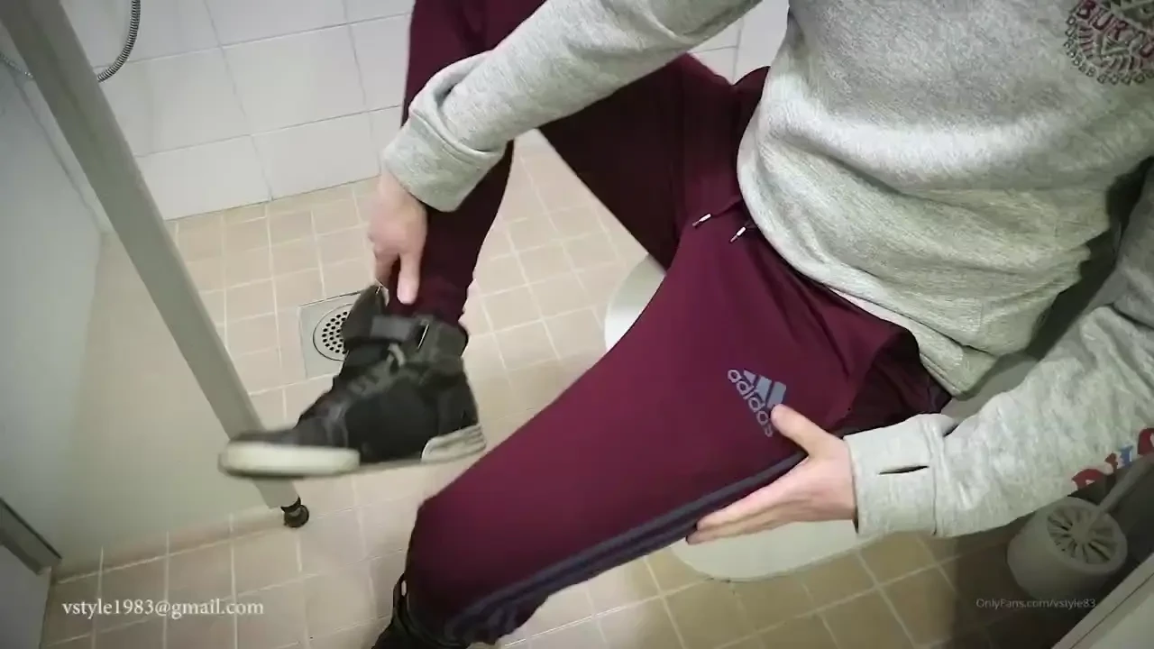Wet monday wearing my maroon adidas condivo16 trackies with g-star raw 