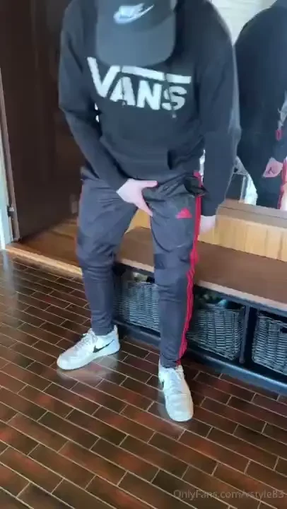 Another great load on these adidas trackies 