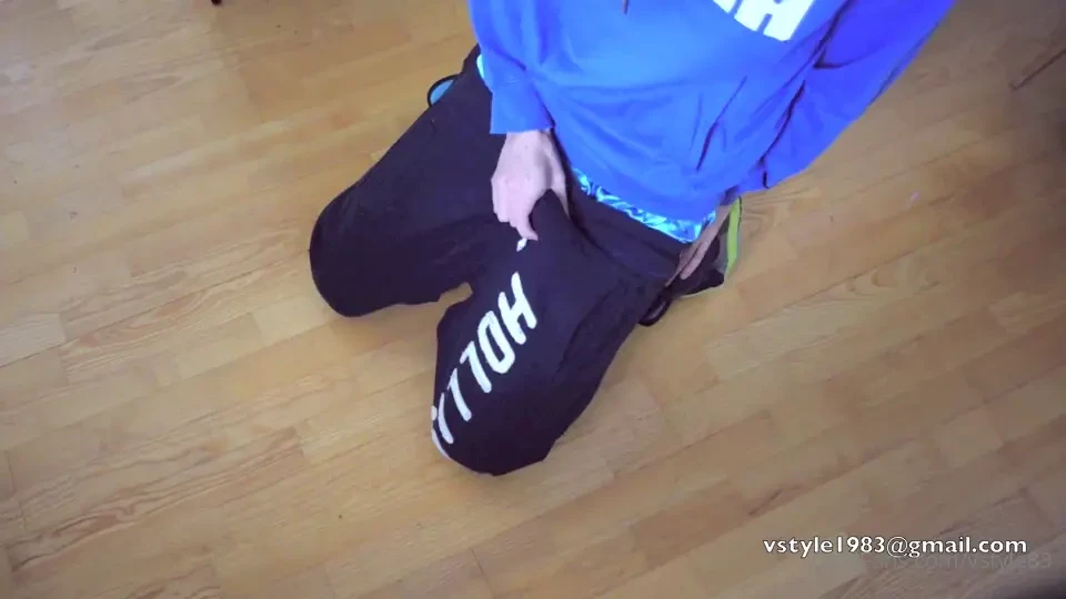 Sagging my hollister sweatpants and shooting three great loads of cum 