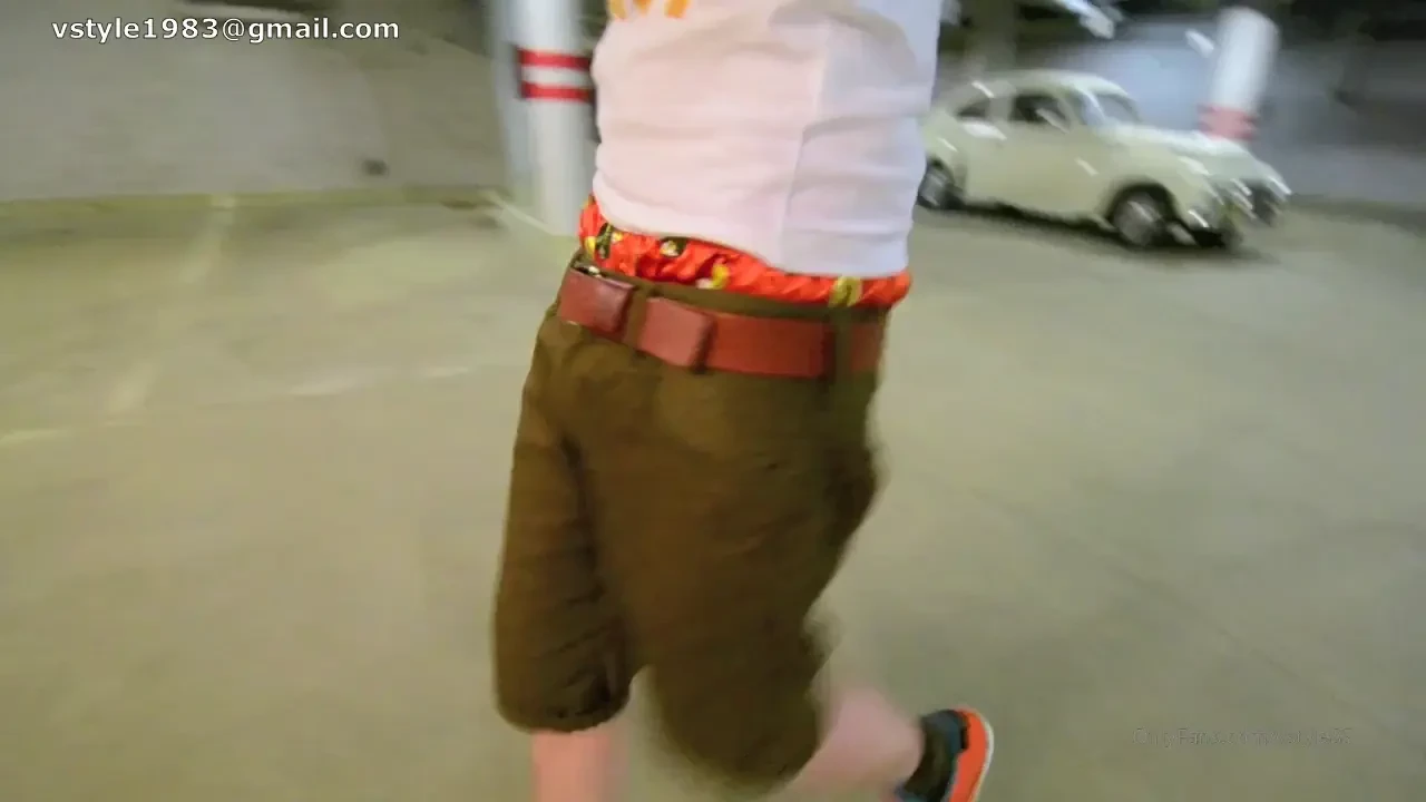 Wet monday sagging my carhartt shorts with silky boxers walking around 