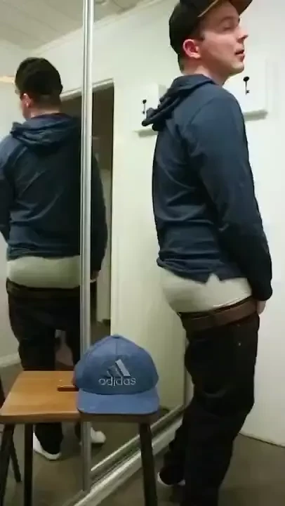 Sagging in my cummed g-star raw jeans and grey calvins and uh what a 