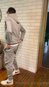 vstyle83 - I love jerking off in my nike tech fleece suit 