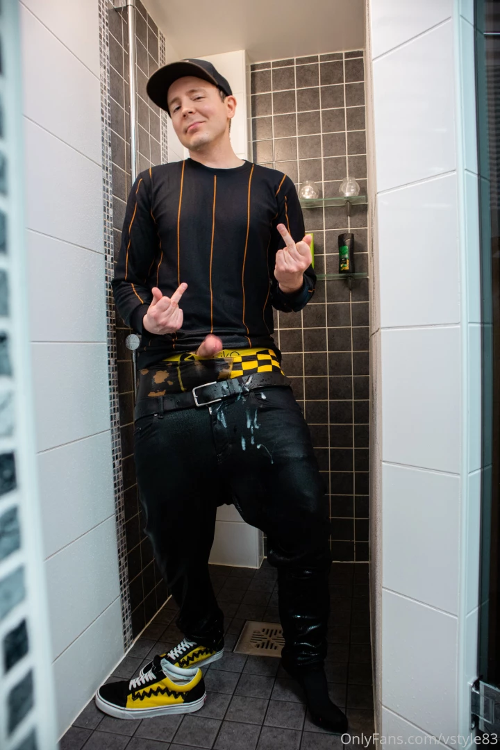 Wet monday sagging my tiger of sweden jeans with my new ethikas under part 8 