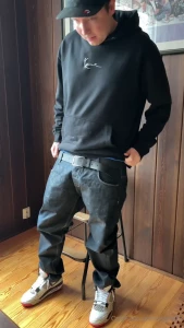 I got back my baggy jeans from a friend who used them as his cum rag