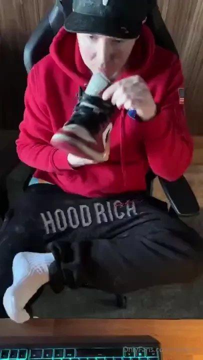 I was working from home in my cumrag hoodrich joggers and beaten up 