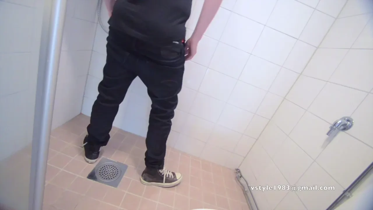 Messy monday i m sagging my g-star jeans with red fly trunks and a 