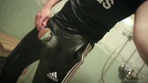 vstyle83 - Just a quick wet video of me in shower in my adidas gear 