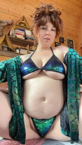 Do you like my hair or down