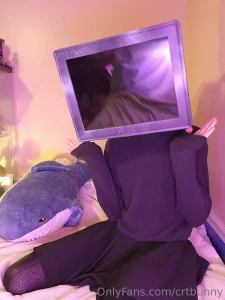 Showing off my skirt