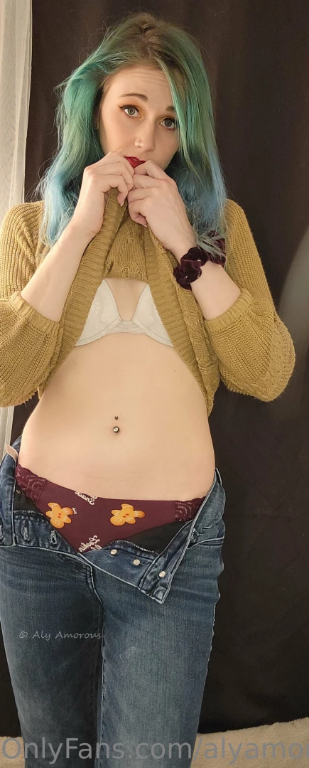 Little peek into the striptease d part 1 