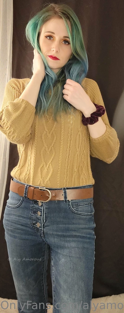 Little peek into the striptease d 