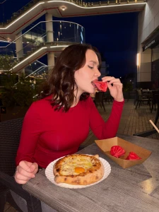 This is the first restaurant in the new place i usually don t eat such part 1