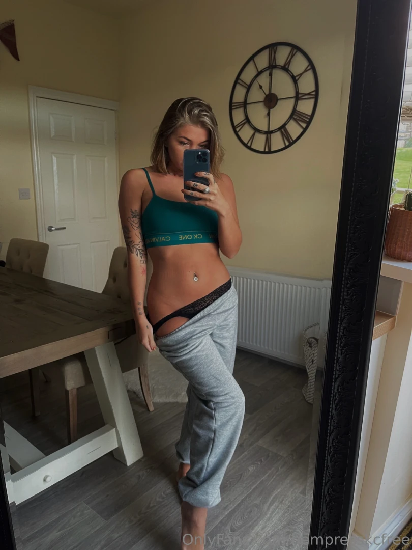 I ve made myself cum in my panties today guess what color they were part 1 