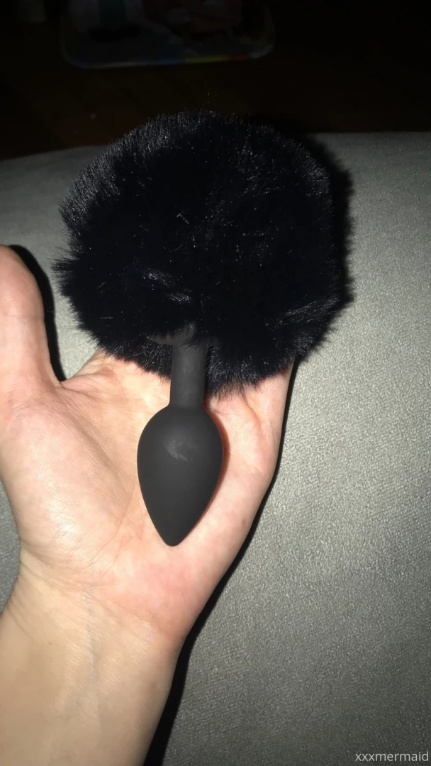 A butt plug bunny tail how cute thank you to the loyal fan who sends 