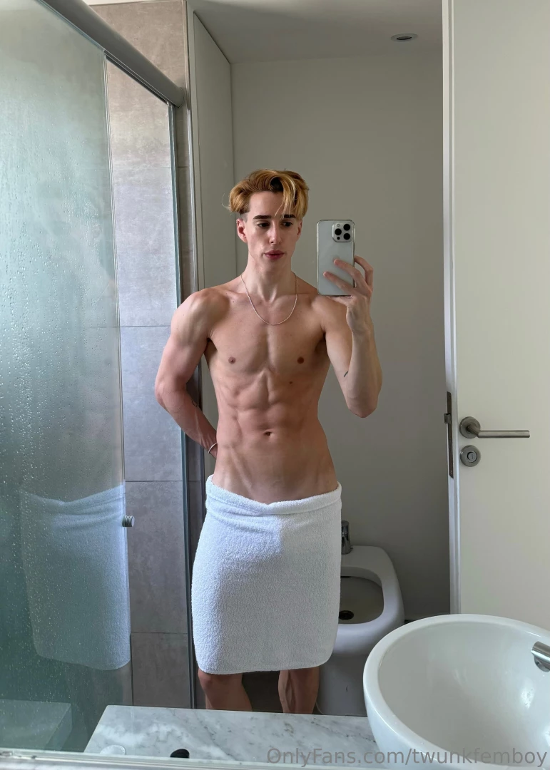 I don t want to shower alone 